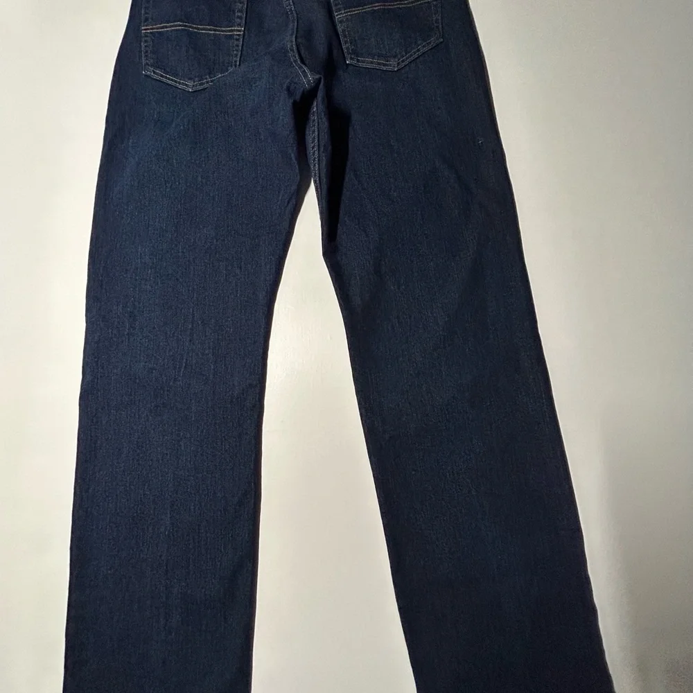 Wrangler men’s 35/32 authentic dark wash denim with stretch‎ waistband